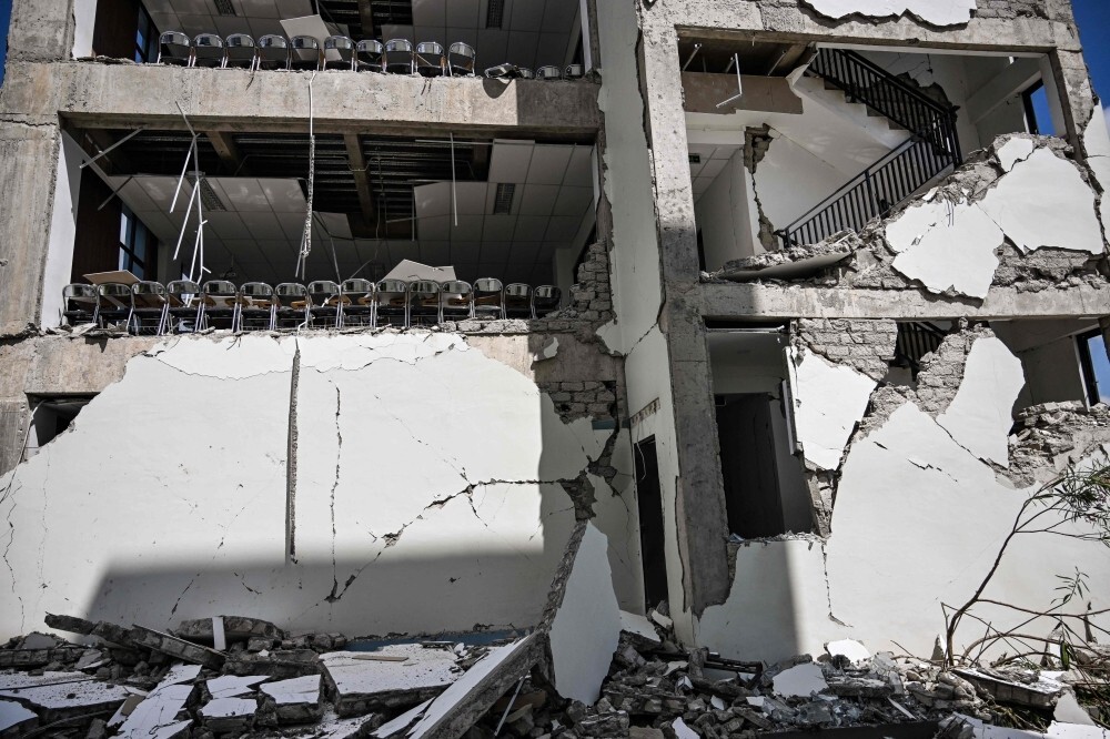 ‘We’re on our own’: Indonesia quake survivors plead for aid as 12,800 remain displaced