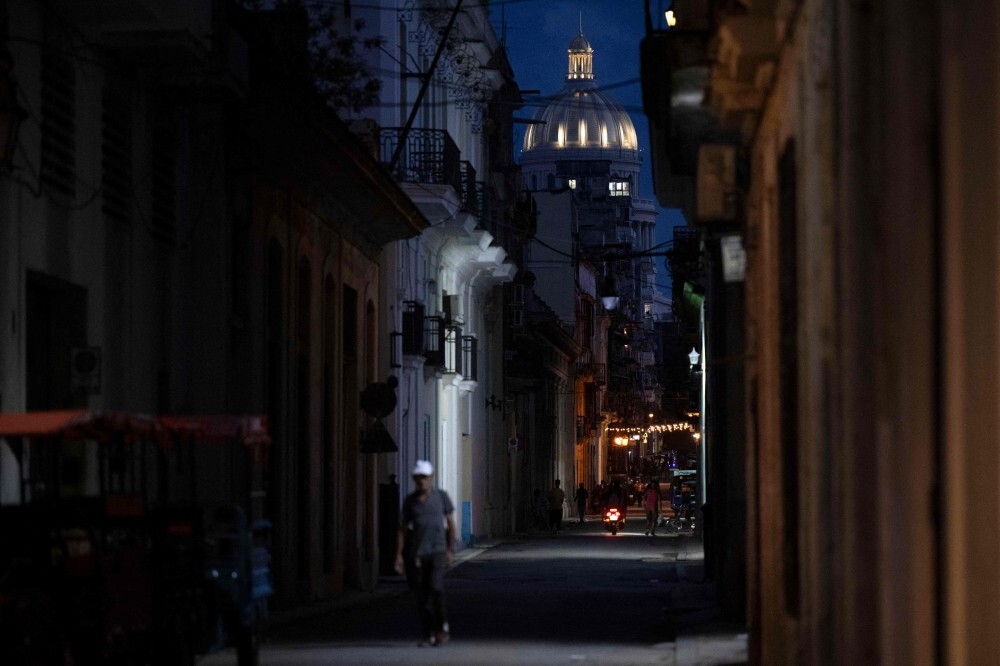 Havana hollowed by blackouts, hunger, and mass exodus amid US fuel embargo on Cuba