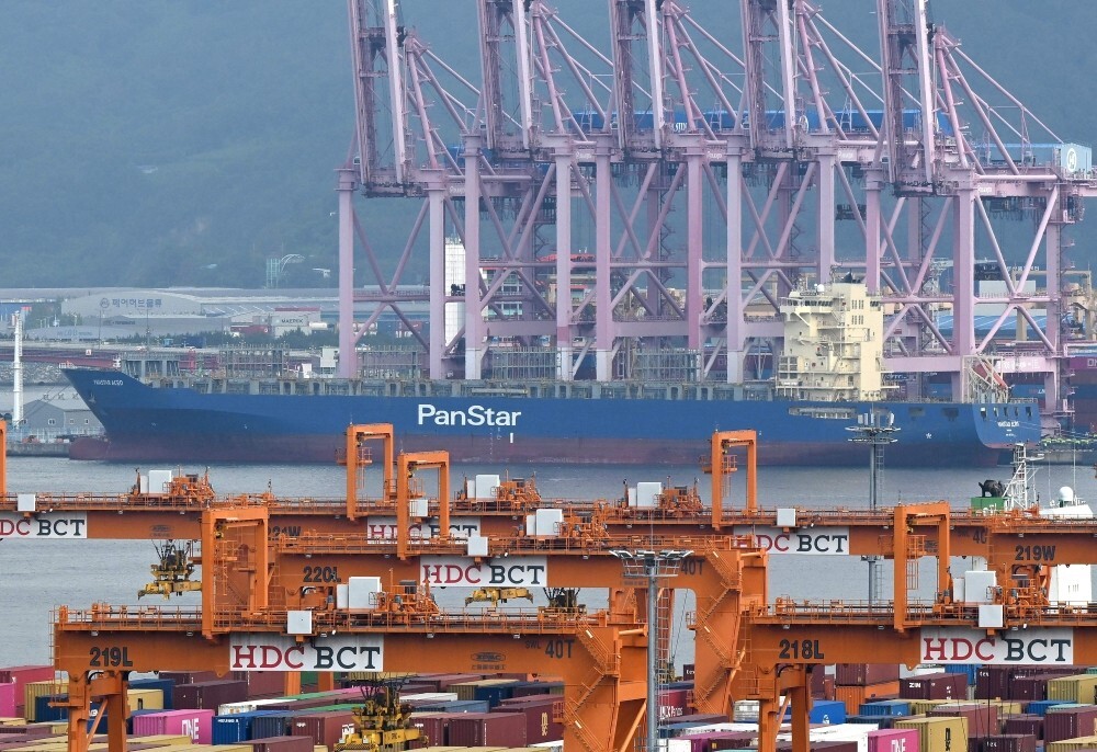 Ice, geopolitics and a 7,000km shortcut: South Korea sails into the Arctic shipping race