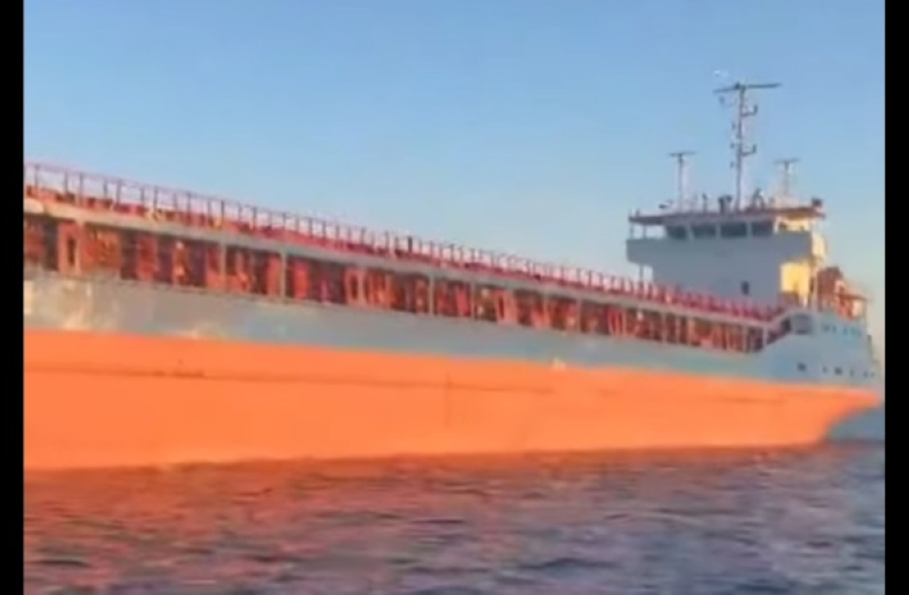 Cargo ship sinks off Istanbul after collision, 10 crew missing