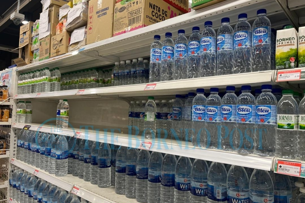 Haze drives up demand for bottled water, health products in Kuching