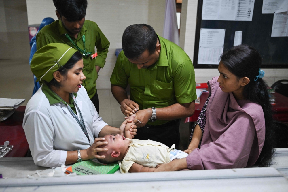 Nearly 1,000 children dead as Bangladesh battles worst measles outbreak in decades
