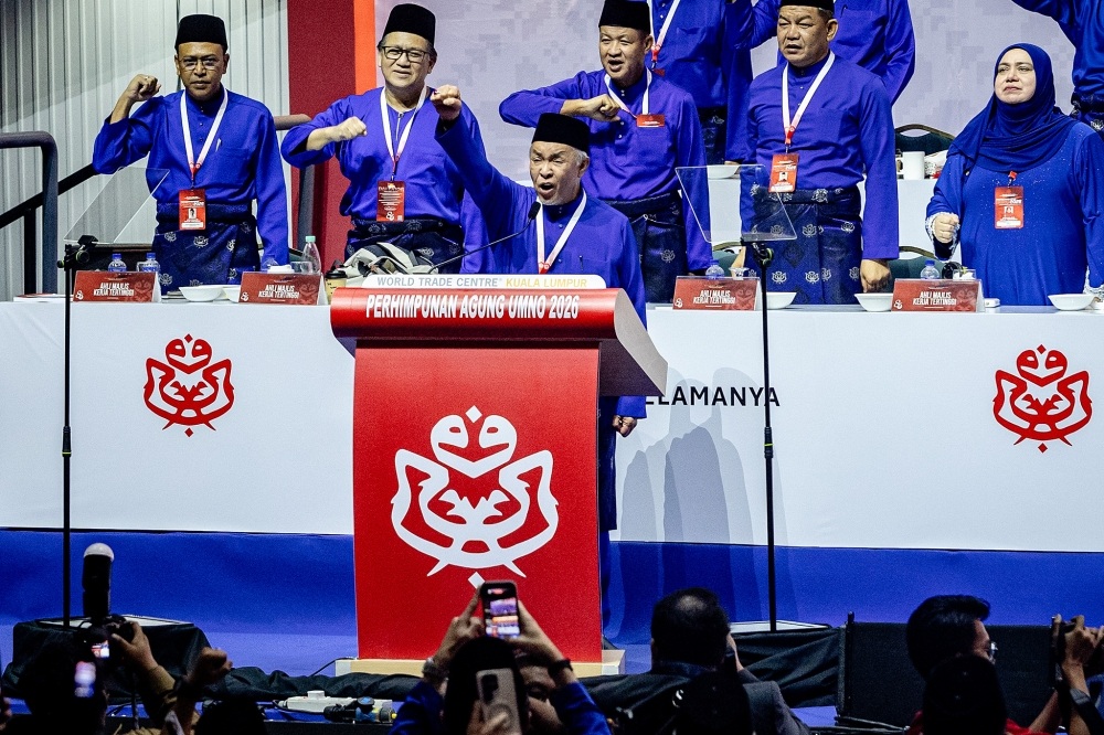 Umno’s exit from unity govt would demand fresh mandate, not backroom deal, says Zahid