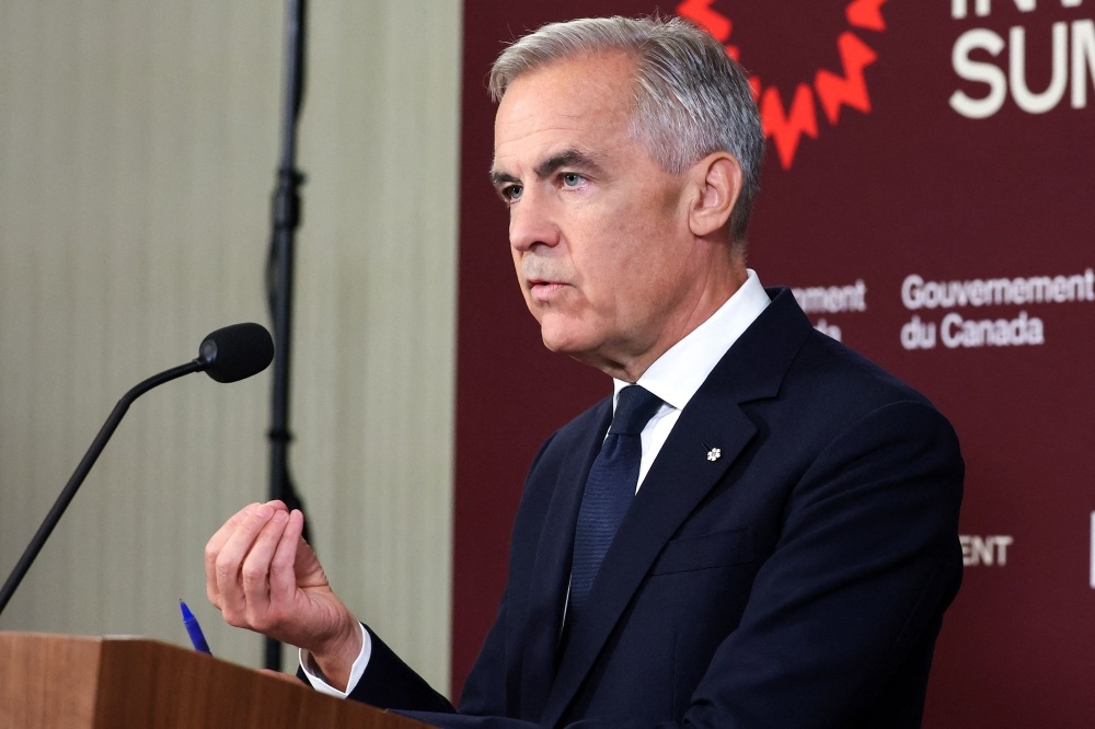 Canada seeks greater economic independence from US as Carney courts investors