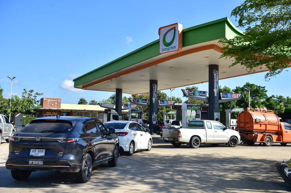 Thailand weighs fuel tax cuts on E20 ethanol, B20 biodiesel blends to ease energy price burden