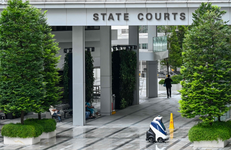 Man arrested after cash-filled red packet box allegedly stolen at Singapore wedding