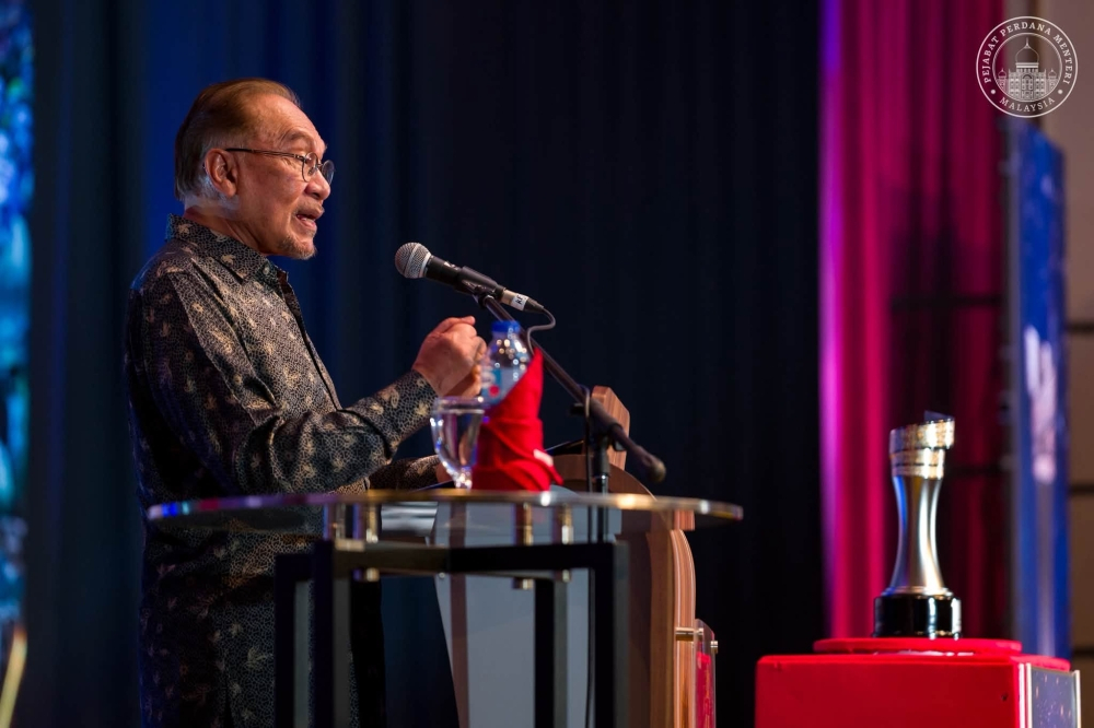 PM Anwar: University students, higher education institutions among key priorities in Budget 2027