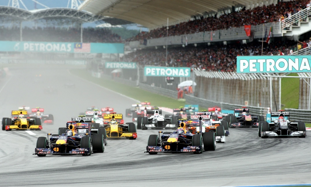 It’s live! Anwar says RTM to show Bahrain GP Malaysia is hosting this weekend