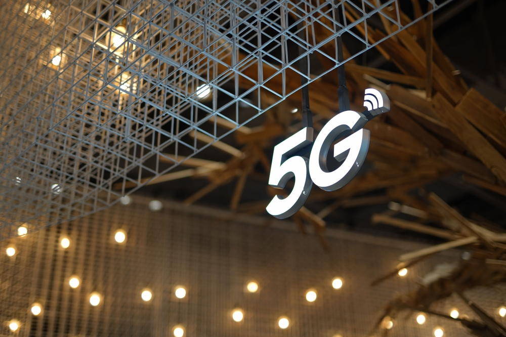 Keep two 5G options distinct, says analyst