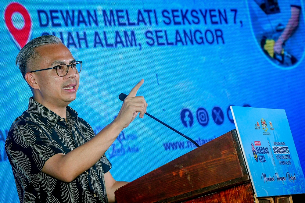 ‘Use official complaints channel’: Fahmi urges public to report ethical media concerns to Malaysian Media Council
