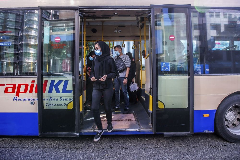 Rapid KL adds eight more shuttle buses as MRT Putrajaya Line repair work continues