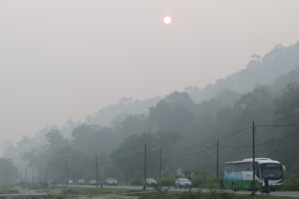 Haze persists as 38 areas record unhealthy API, Segamat highest at 187