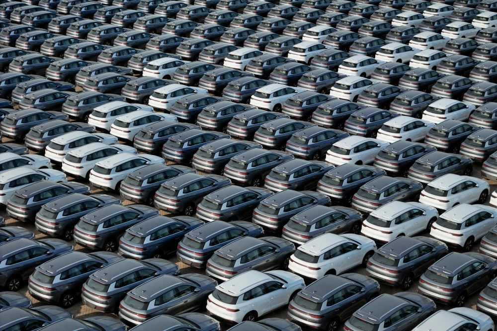 China, EU reach understanding on hybrid vehicle exports, avoid escalation after trade talks