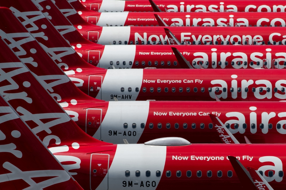 Loke denies Transport Ministry talks with AirAsia amid bailout reports