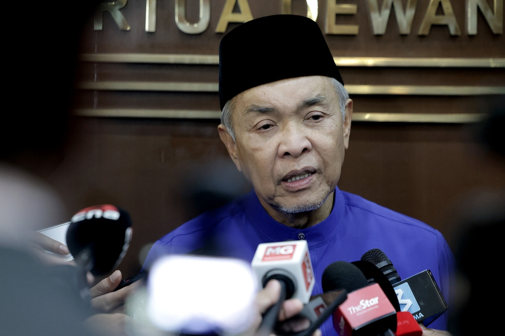 Change in wind patterns in next two weeks expected to ease haze in Peninsula and Sarawak