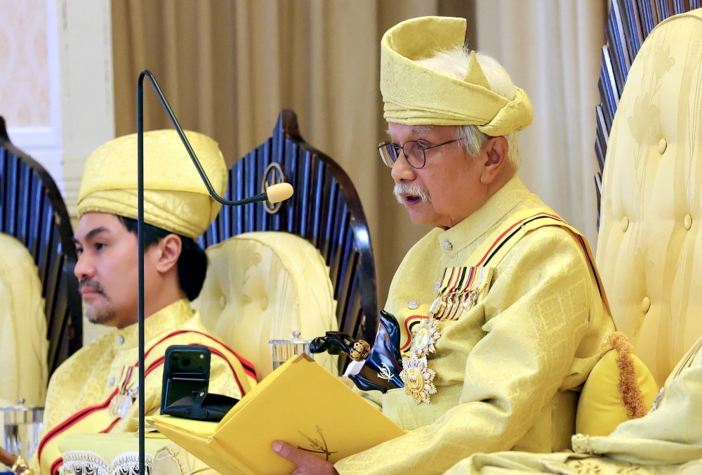 Tuanku Muhriz bestows state honours on three Undangs and their consorts