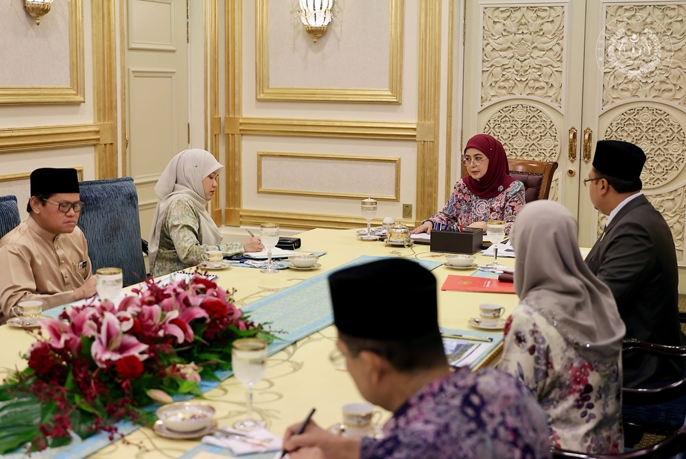Queen expresses concern over haze impact on children’s health, education and mental well-being