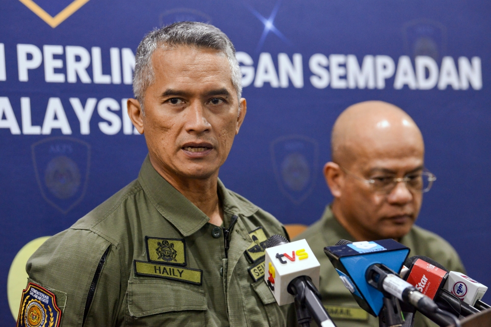 Border agency chief Shuhaily in court over alleged KLIA assault of two Special Branch cops