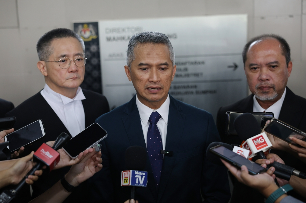 MCBA chief Shuhaily charged with assaulting Special Branch duo at KLIA