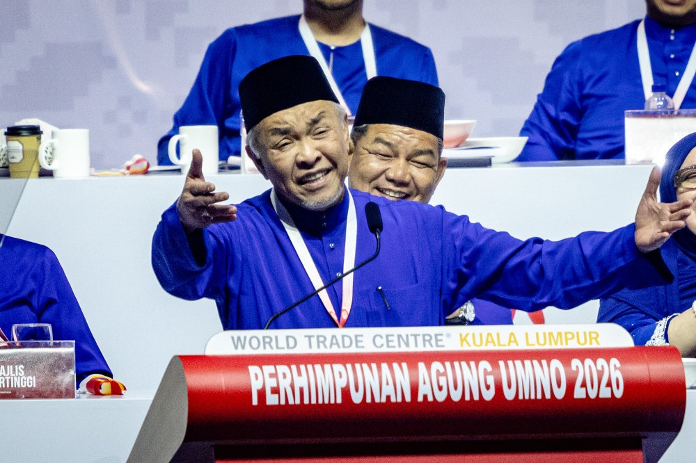 High Court stays Malaysian Bar’s challenge against Zahid’s DNAA pending apex court appeal