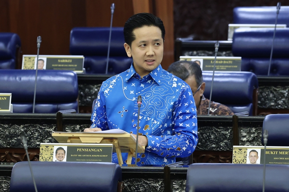 Why your air quality app and the official API don’t match, environment minister explains in Parliament