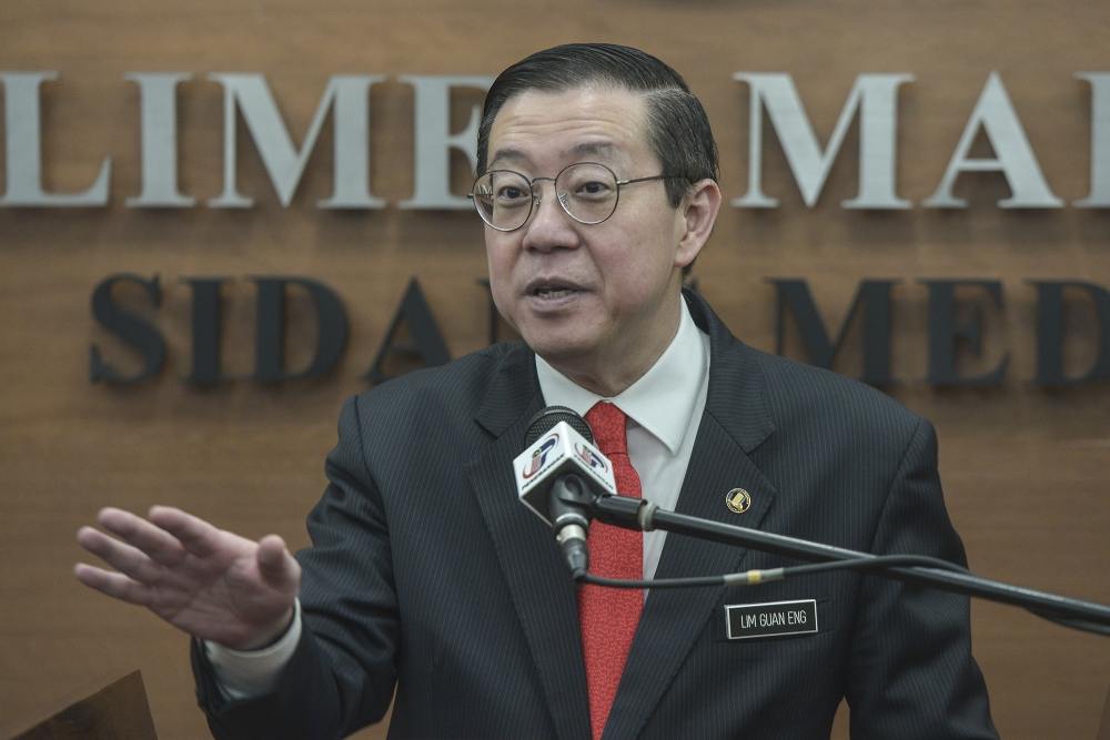 Lim Guan Eng urges Anwar to scrap TuJu, call open tender for new navigation app for civil servants